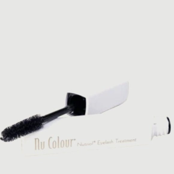 Nu Colour® Nutriol Eyelash Treatment - long eye lashes wanted - Picture 1 of 3